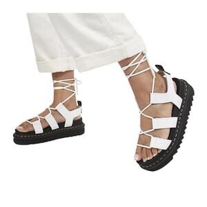 NEW DR. MARTENS NARTILLA SANDAL WHITE WOMANS SIZE - 7